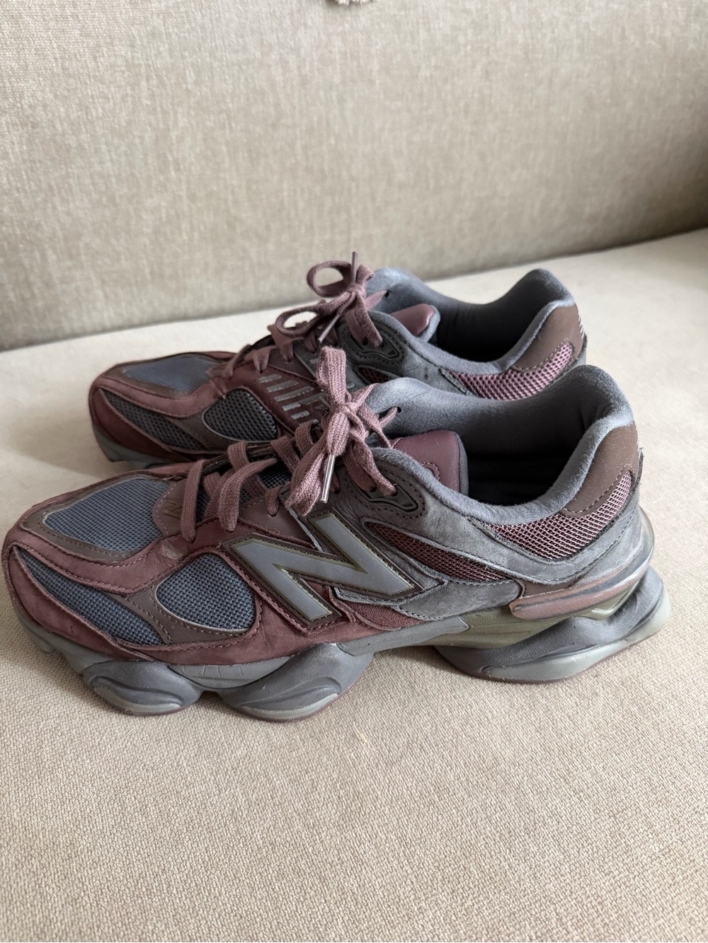 New Balance 9060 Men’s burgundy and Gray Sneakers